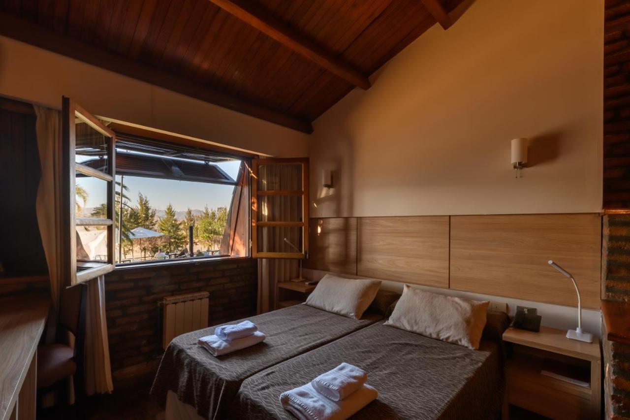 Portal Del Lago Hotel Villa Carlos Paz Eksteriør billede