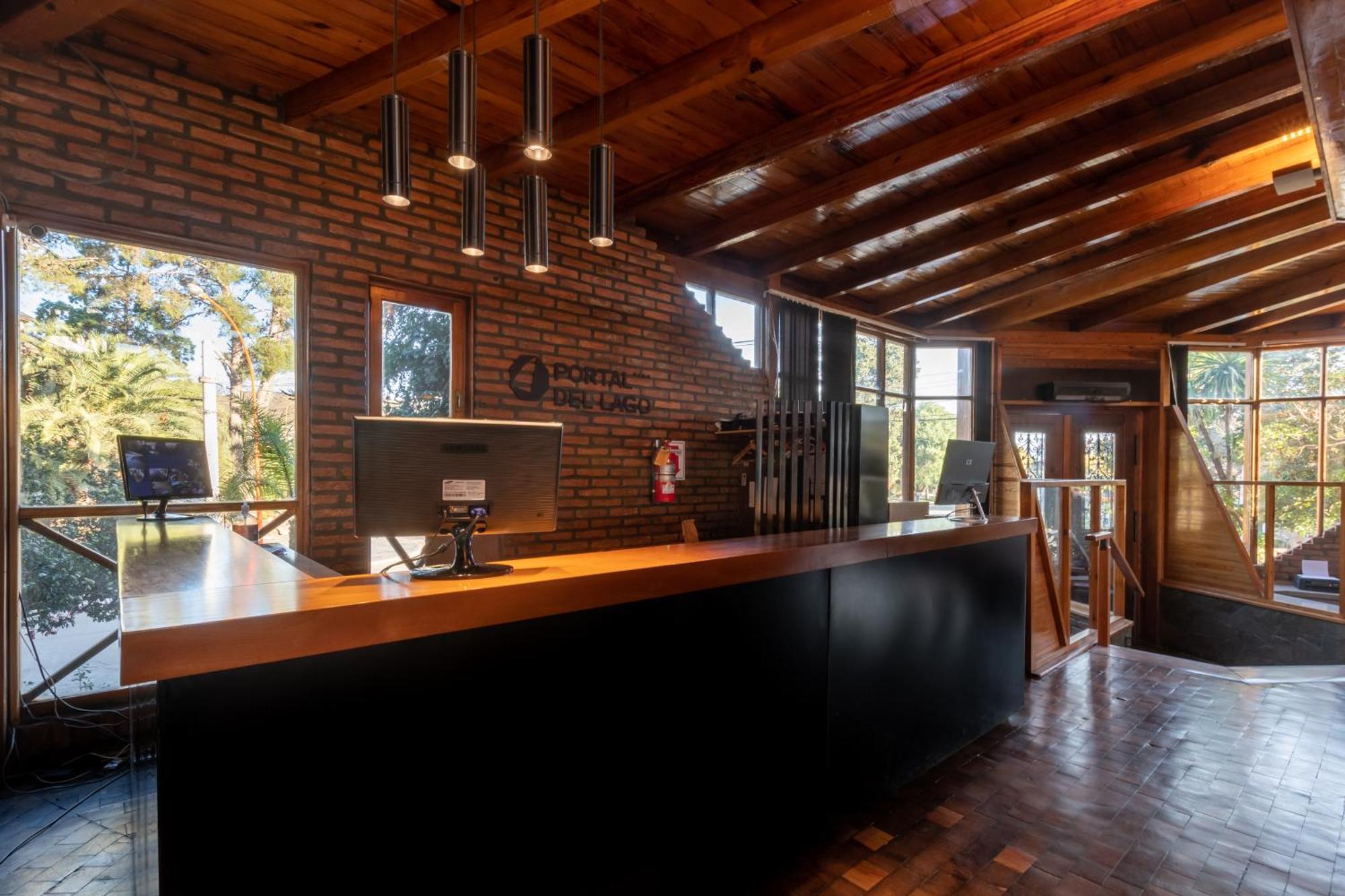 Portal Del Lago Hotel Villa Carlos Paz Eksteriør billede